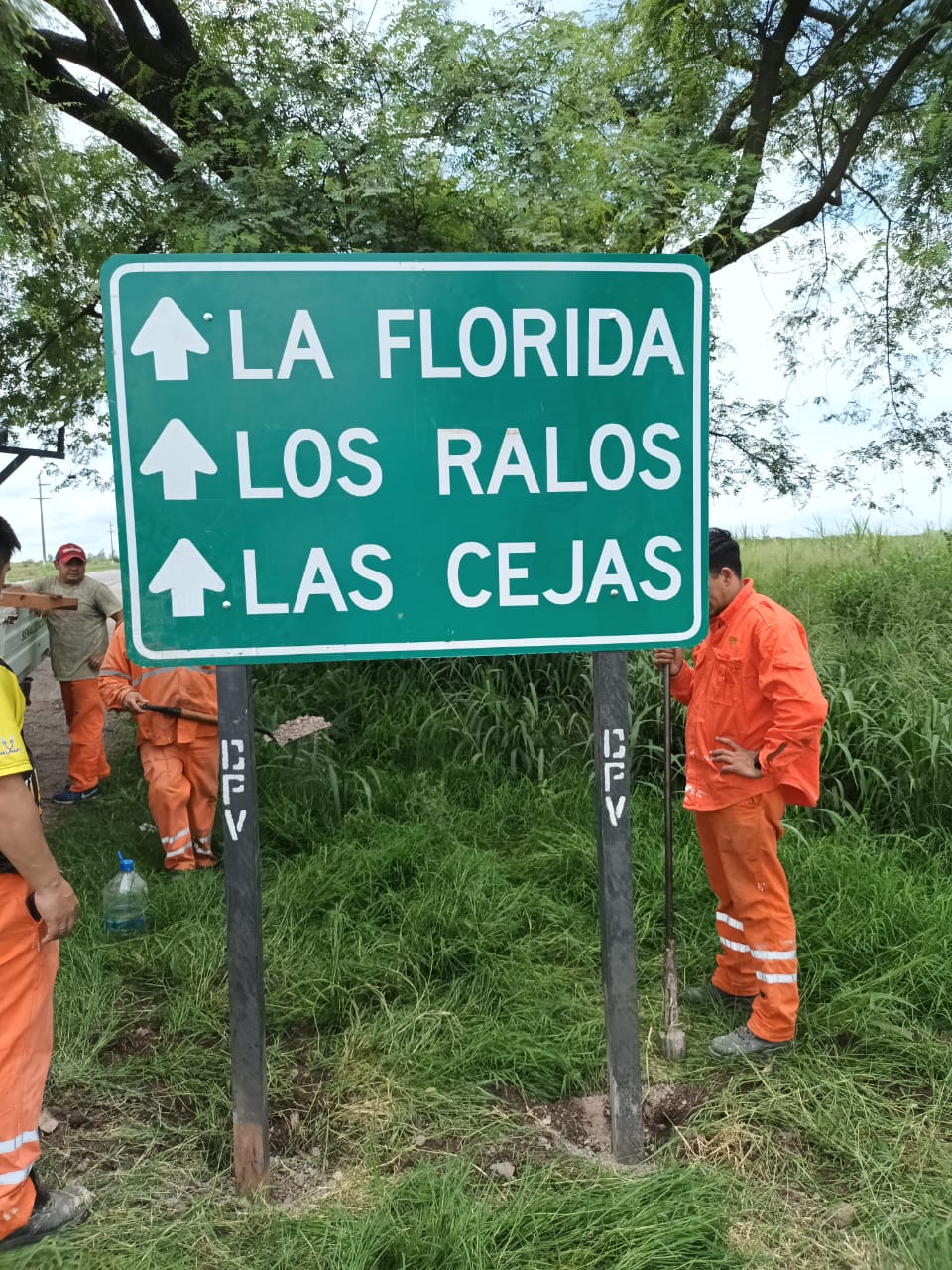 Colocación de cartelería en Ruta Prov. N° 303 TRAMO: Ruta Prov. N°302 – La Florida