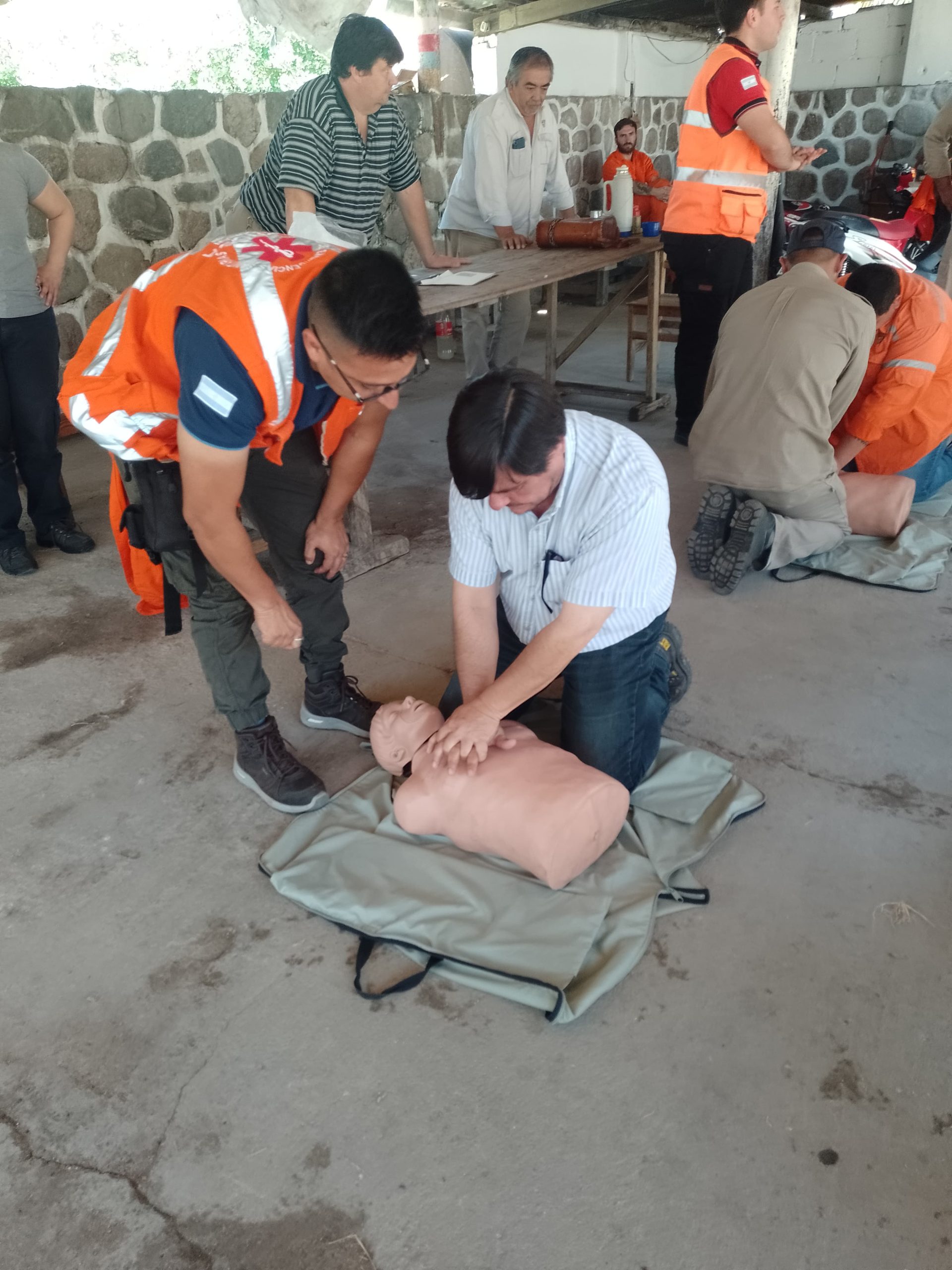 Ciclos de capacitaciones en emergencias